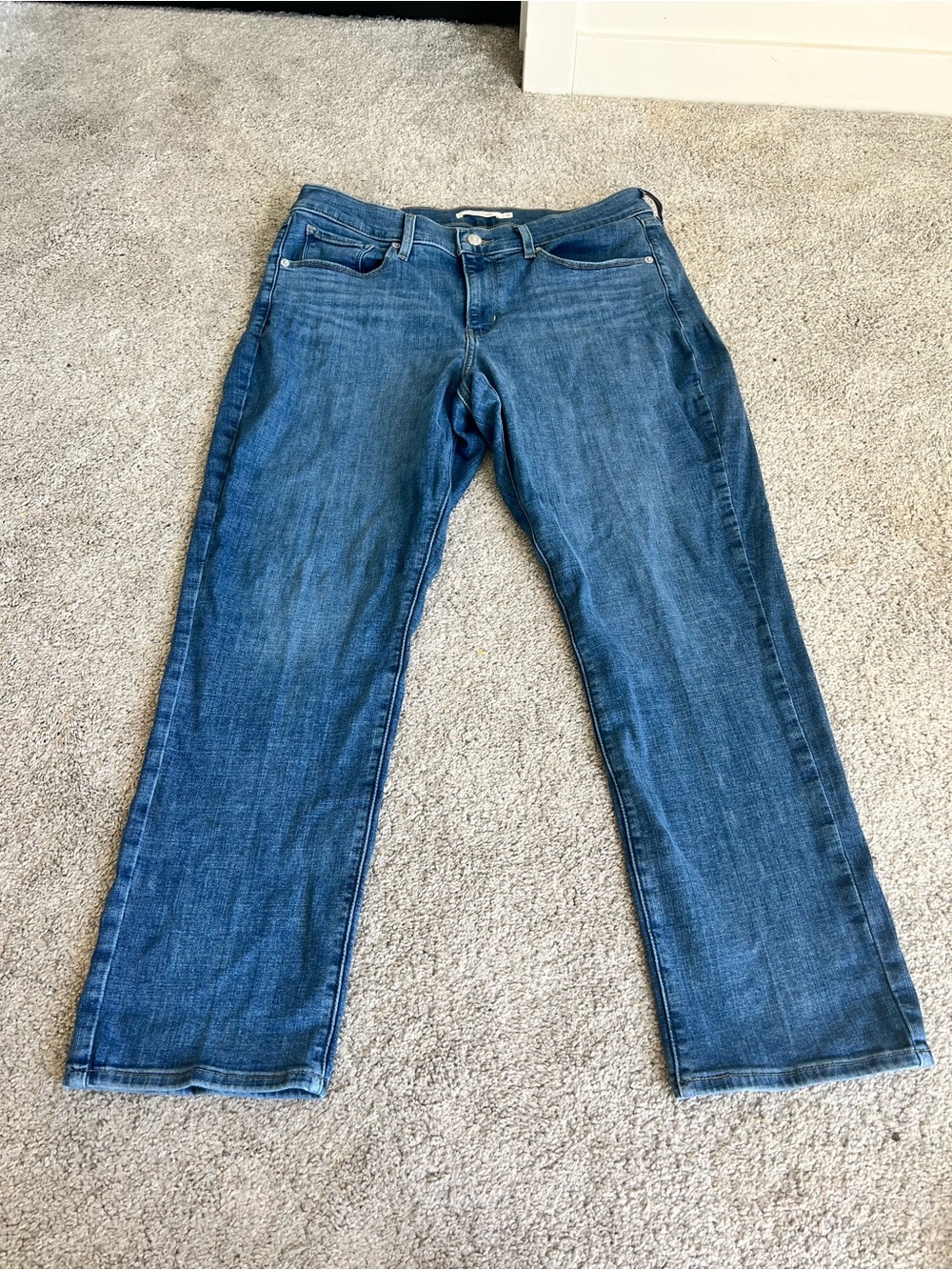 Levi's Women's Straight Leg Blue Denim Jeans Size 12